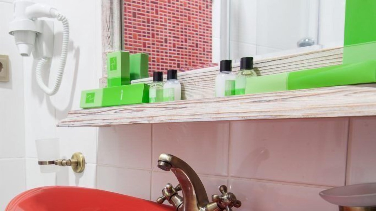 Photo of Bathroom in Yenifoca