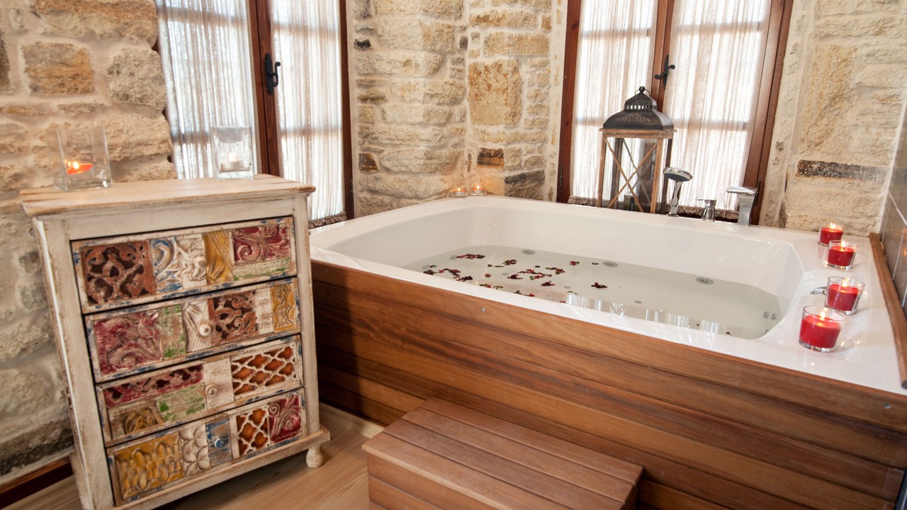 Photo of Bedroom in Yenifoca