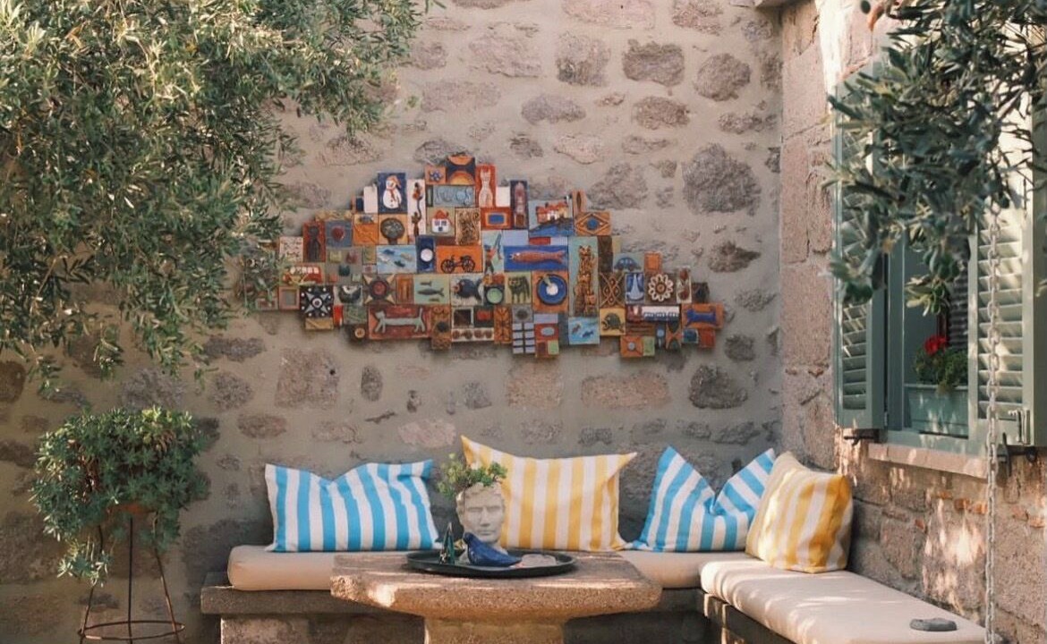 Photo of Livingroom in Behram