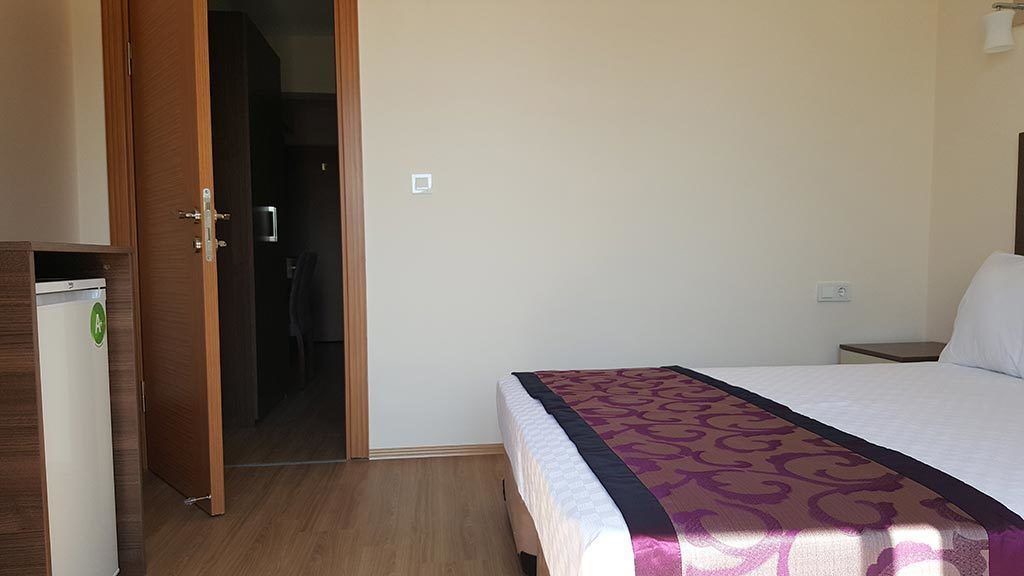 Photo of Bedroom in Ezine
