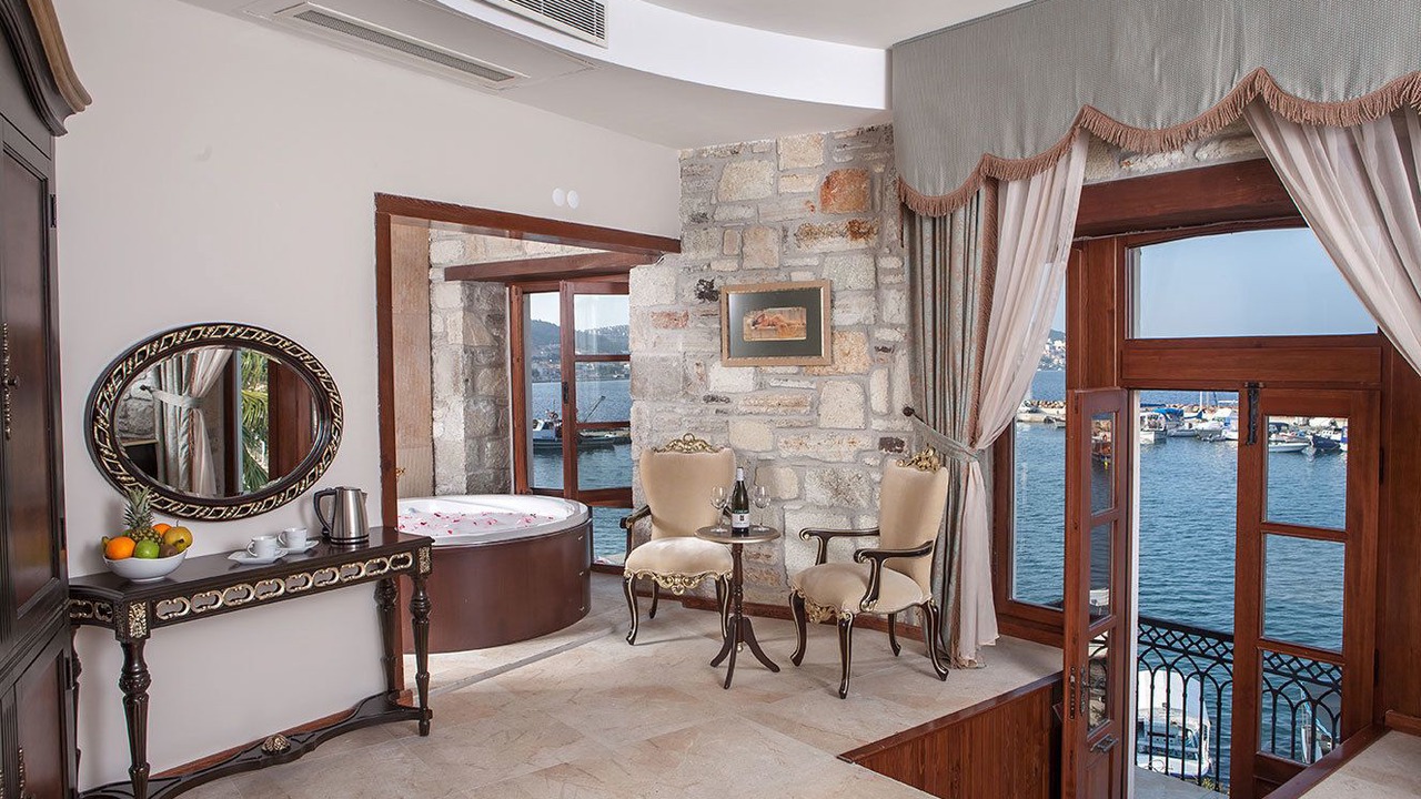 Photo of Bedroom in Yenifoca