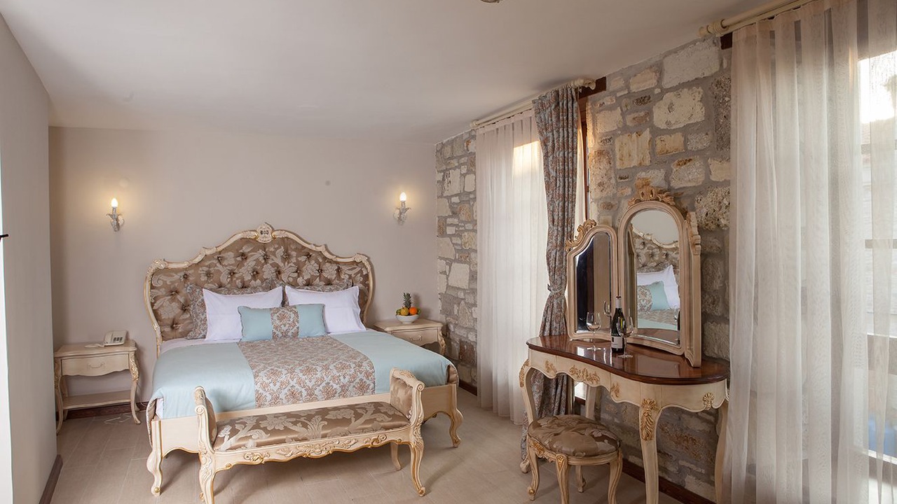 Photo of Bedroom in Yenifoca