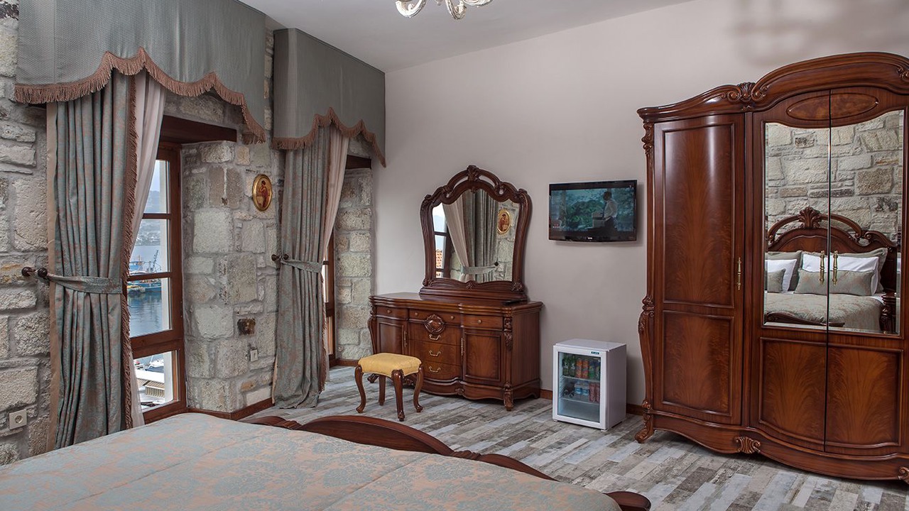 Photo of Bedroom in Yenifoca