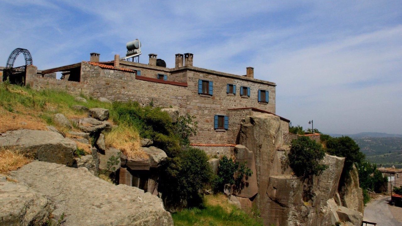 Photo of Outdoor in Behram