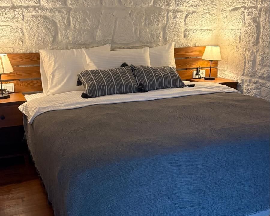Photo of Bedroom in Behram