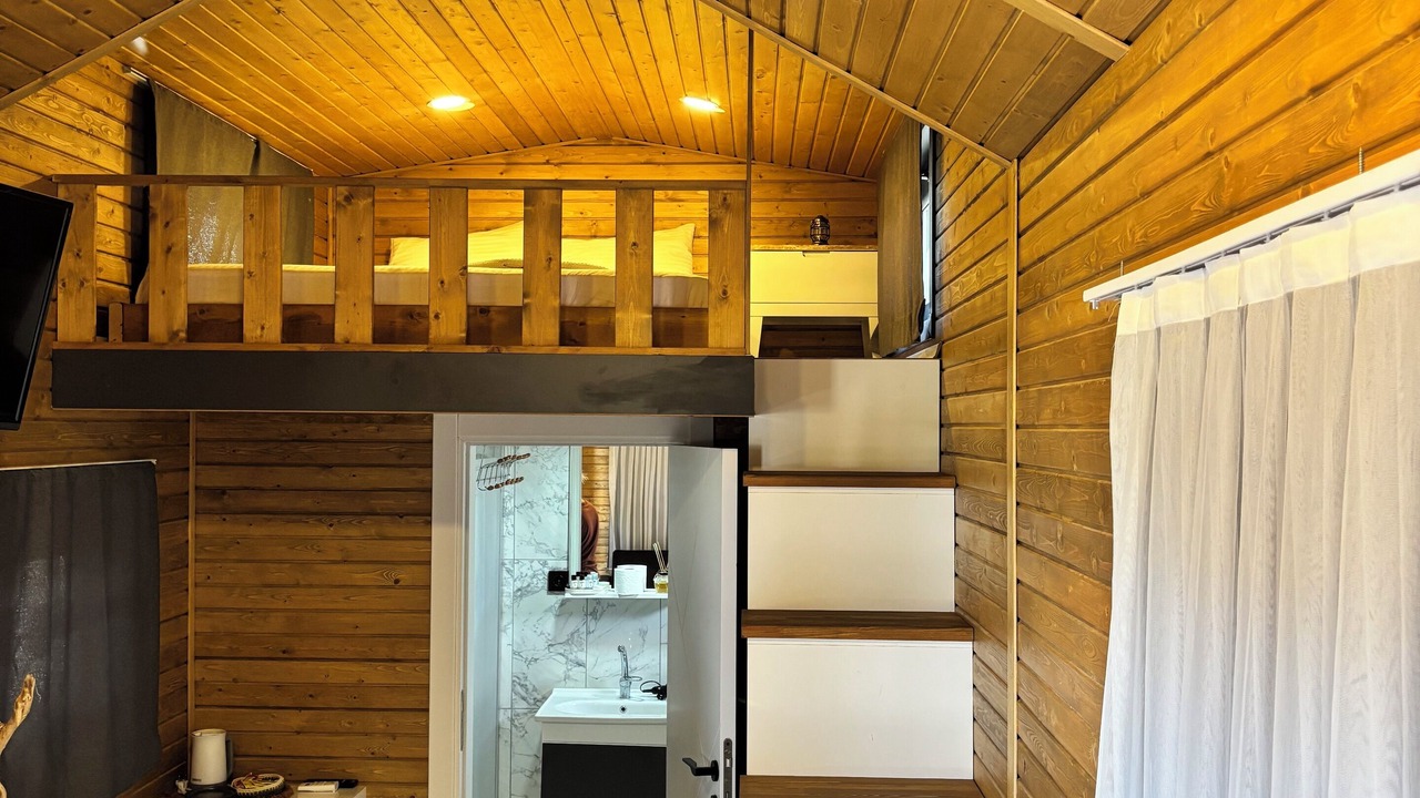 Photo of Bedroom in Ezine