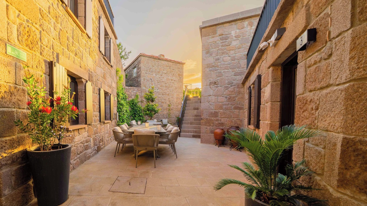 Photo of Outdoor in Behram