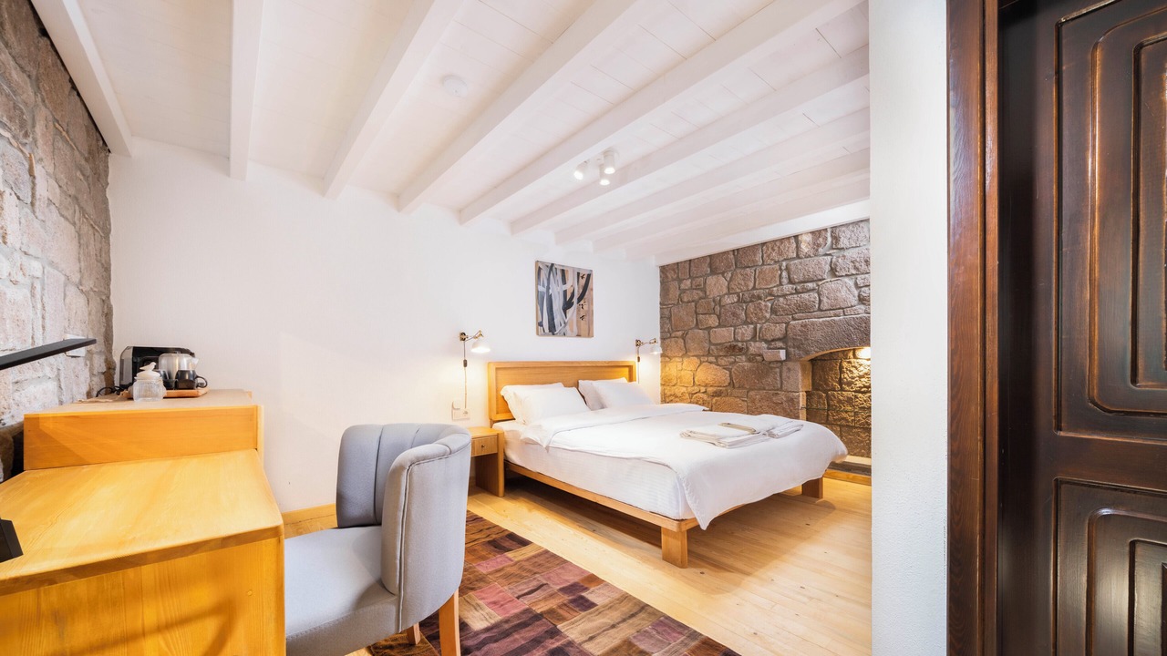 Photo of Bedroom in Behram