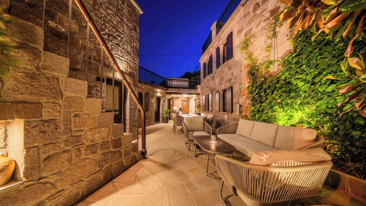 Photo of Outdoor in Behram