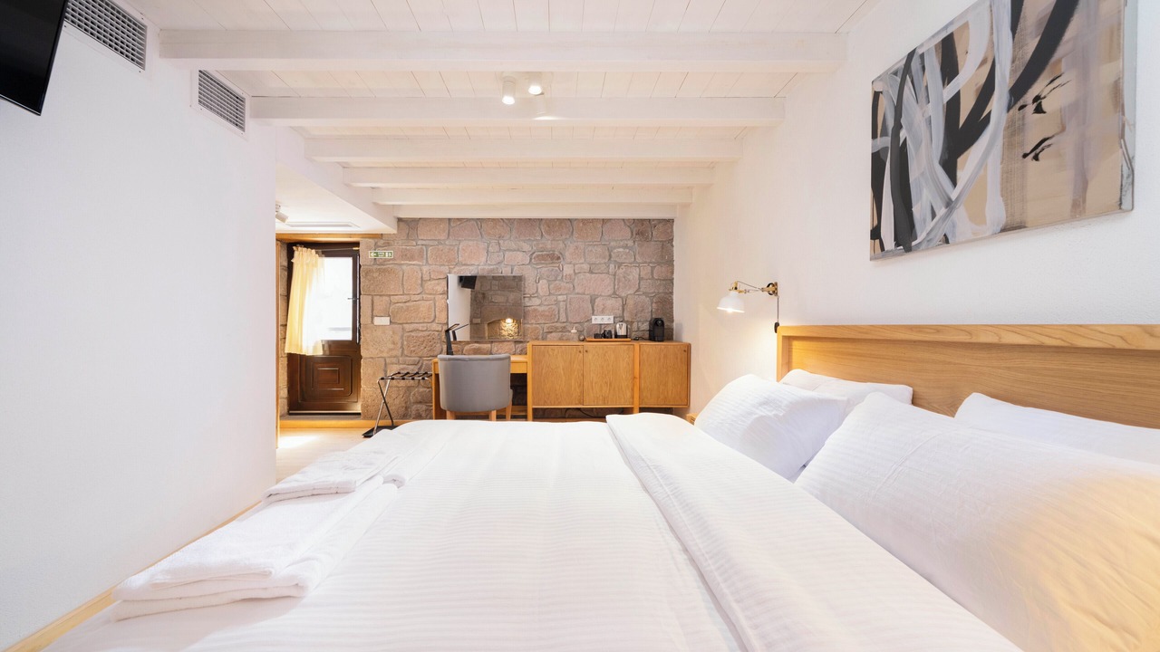 Photo of Bedroom in Behram