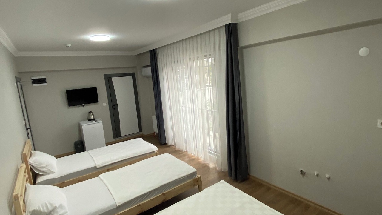 Photo of Bedroom in Ezine