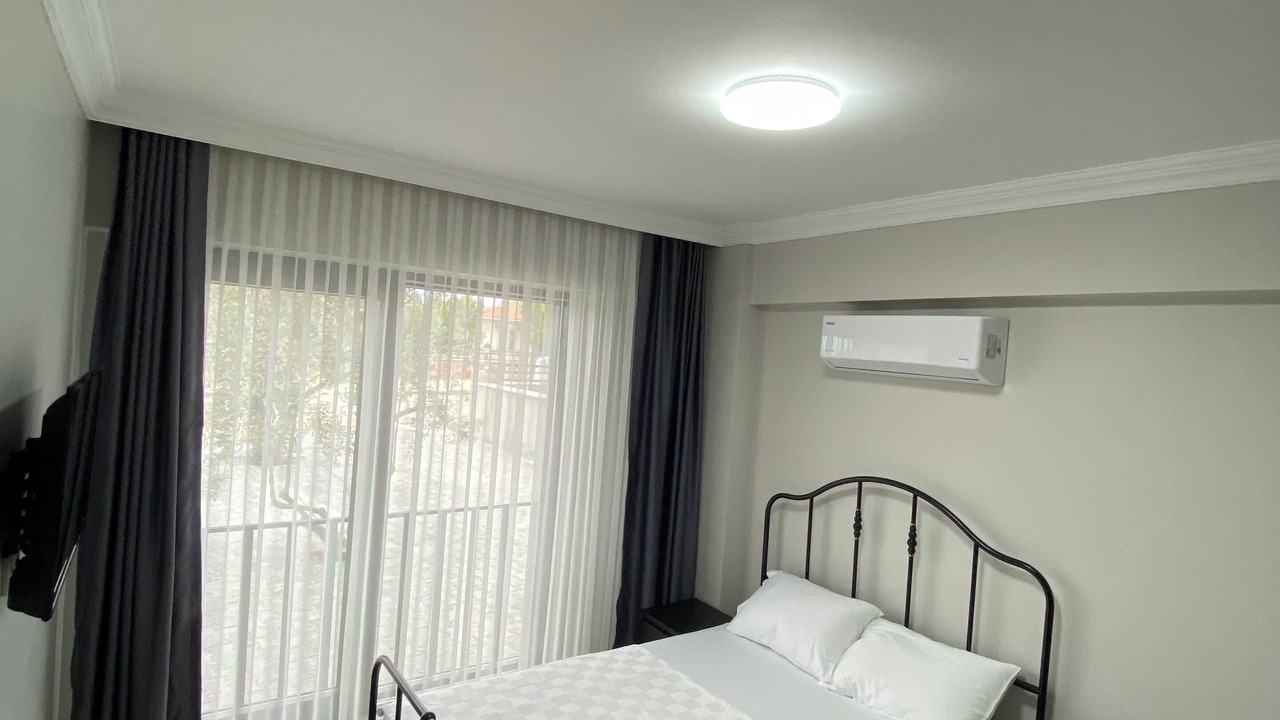 Photo of Bedroom in Ezine