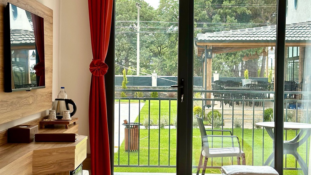 Photo of Bedroom in Ezine