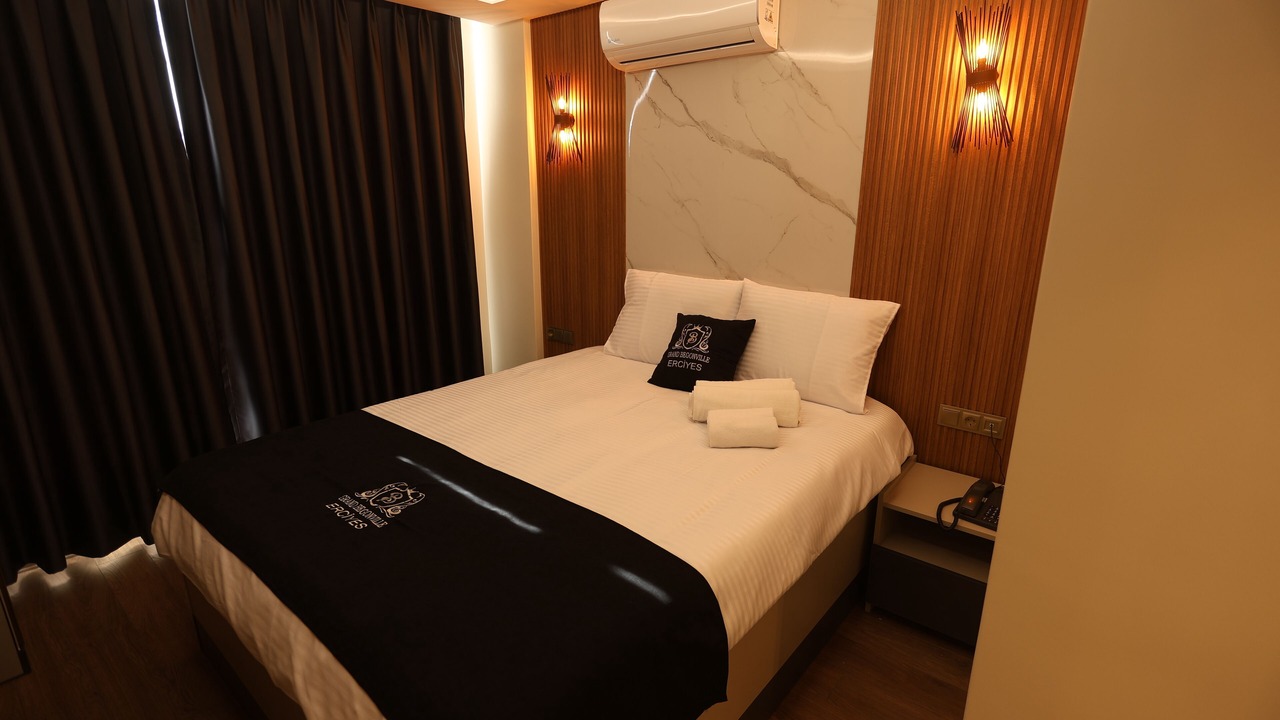 Photo of Bedroom in Develi
