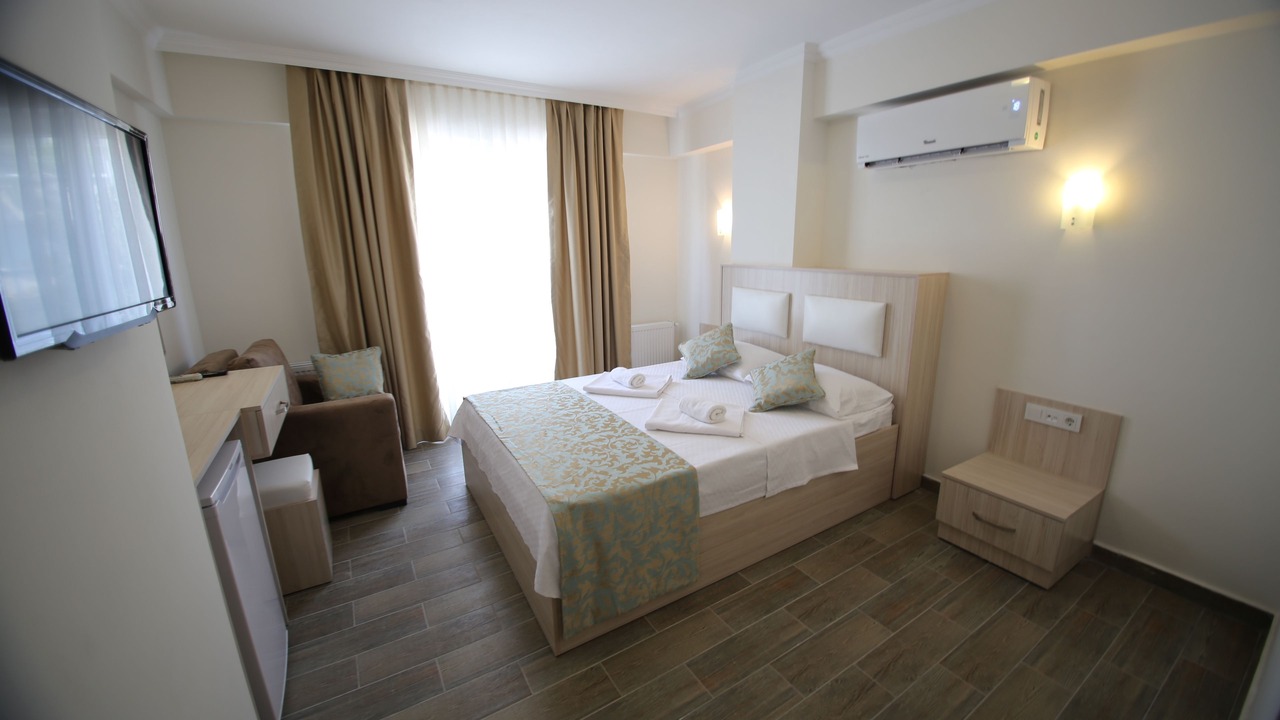 Photo of Bedroom in Akcay