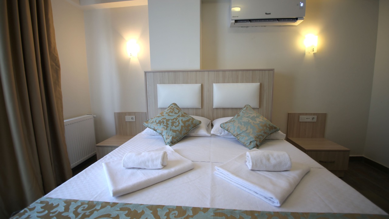 Photo of Bedroom in Akcay