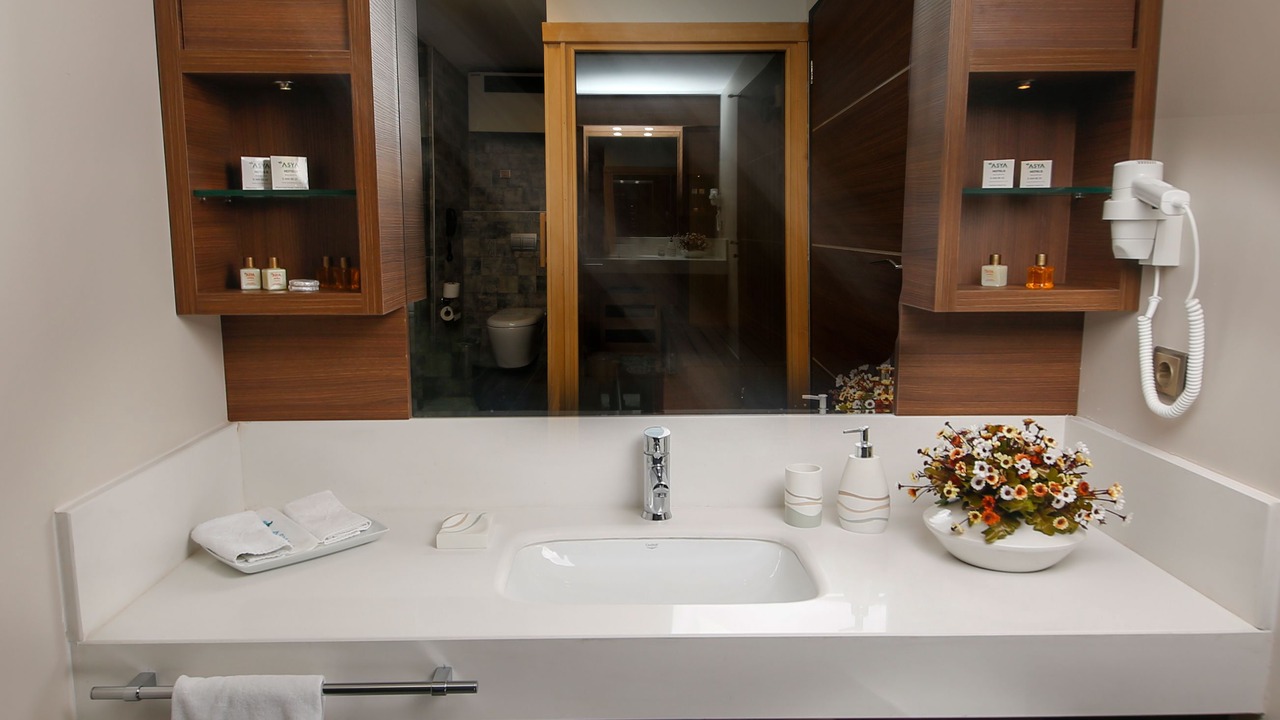 Photo of Bathroom in Karesi
