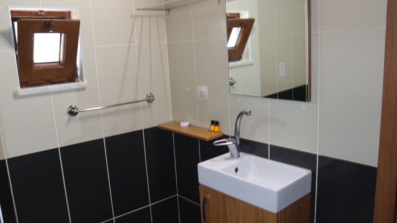 Photo of Bathroom in Geyikli
