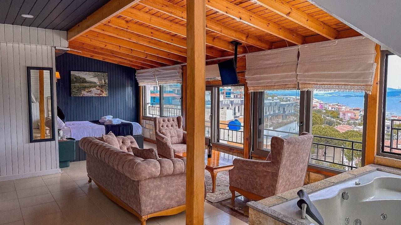 Photo of Bedroom in Yenifoca