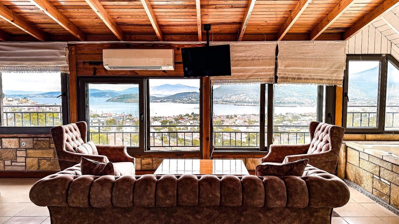 Photo of Bedroom in Yenifoca