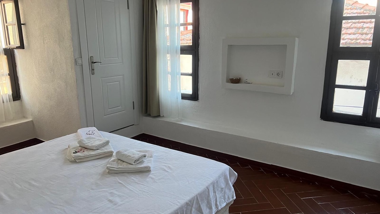 Photo of Bedroom in Ayvalik City Center