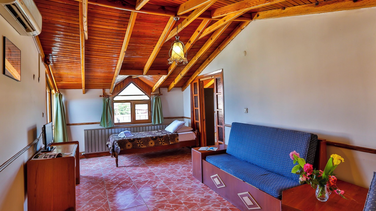 Photo of Bedroom in Kucukkuyu