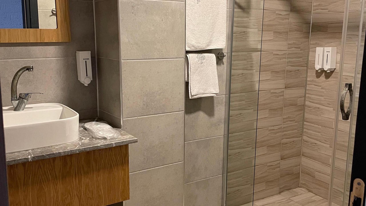 Photo of Bathroom in Pelitkoy