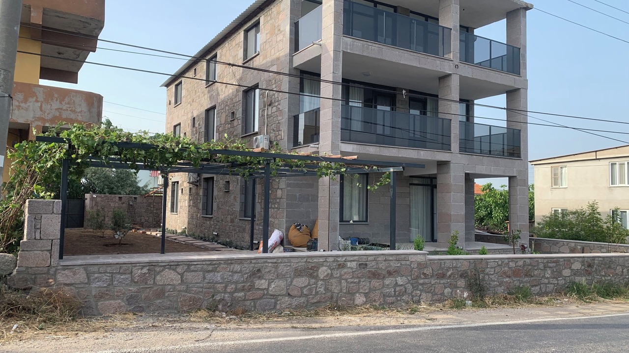 Photo of Outdoor in Behram