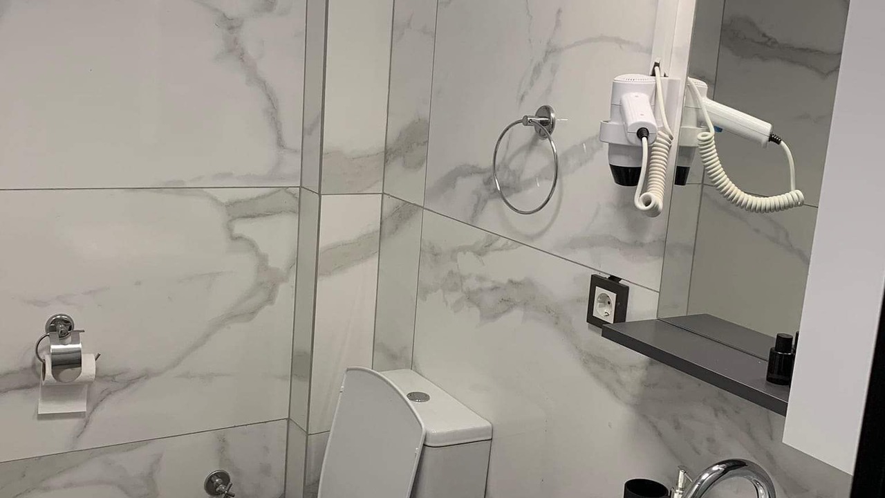 Photo of Bathroom in Behram