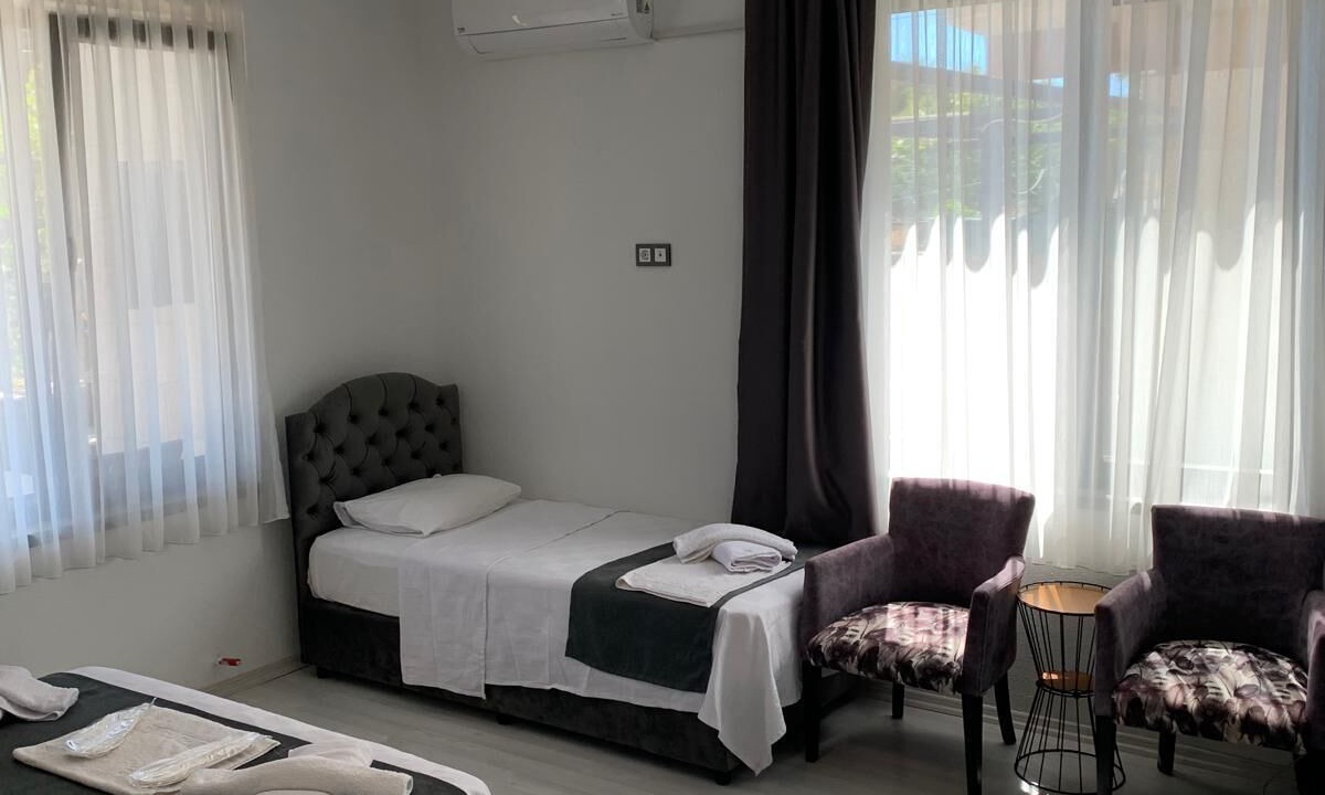 Photo of Bedroom in Behram