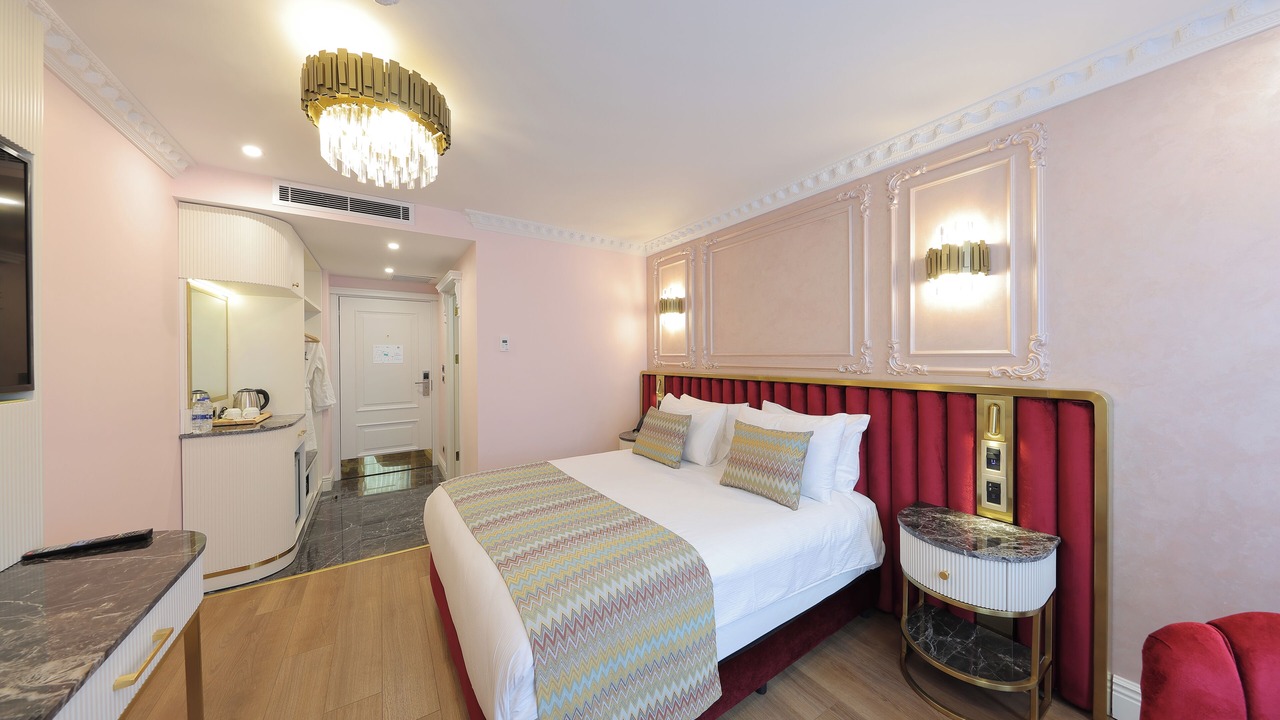 Photo of Bedroom in Sirkeci