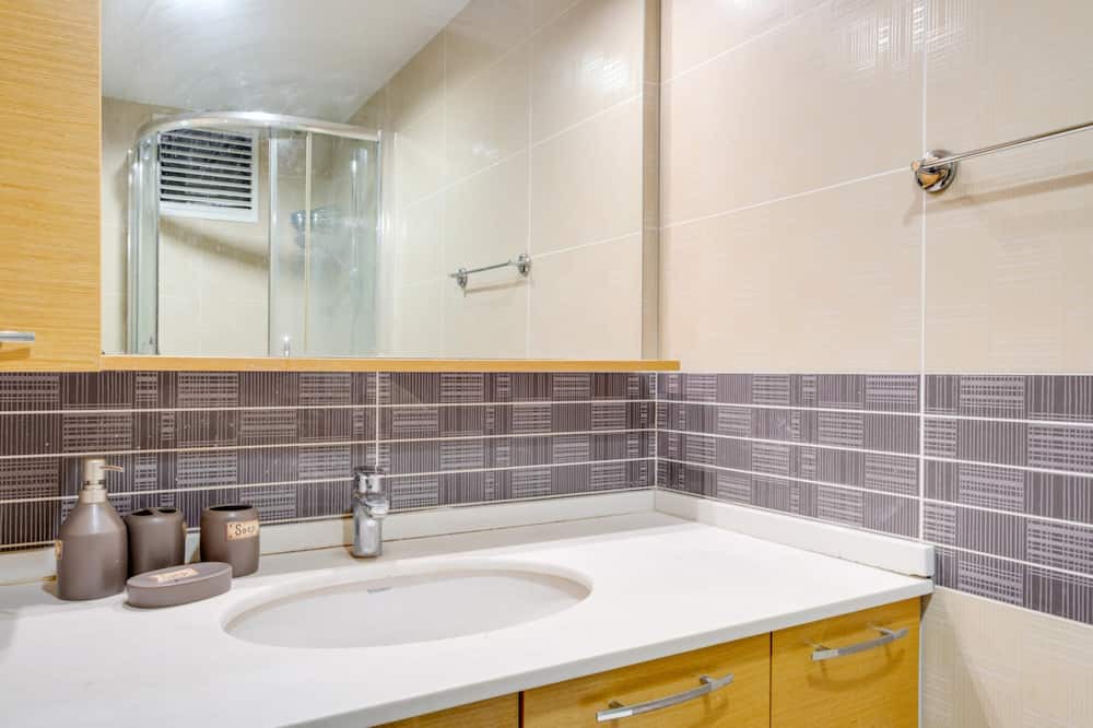 Photo of Bathroom in Basaksehir