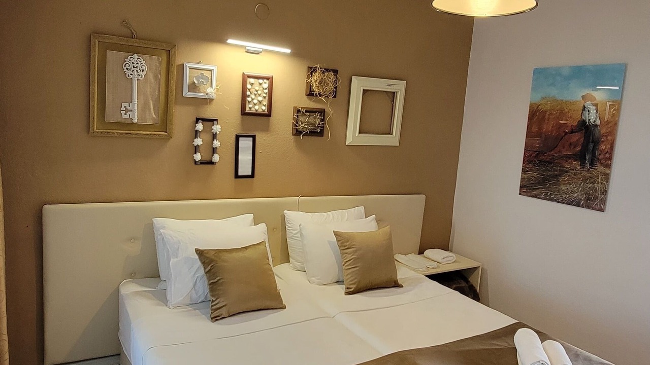 Photo of Bedroom in Akcay
