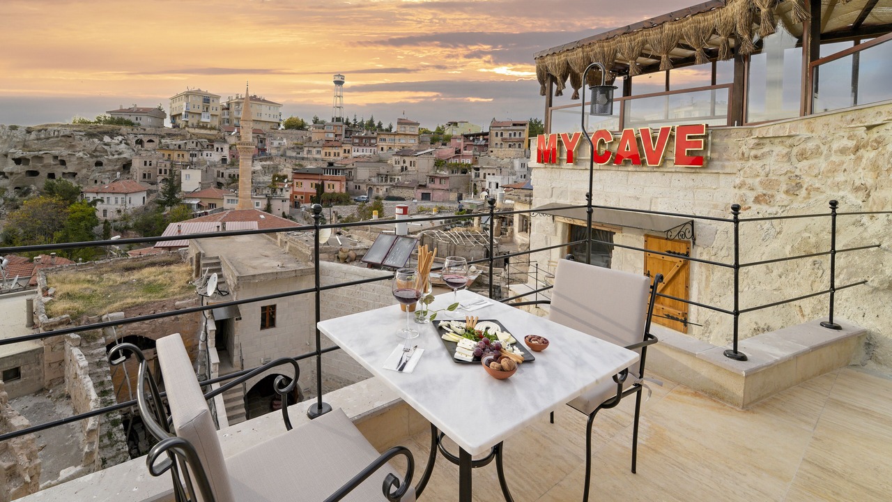 Photo of Outdoor in Nar