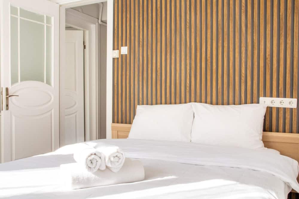 Photo of Bedroom in Konak