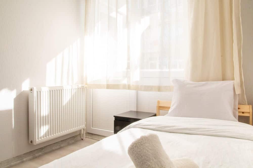 Photo of Bedroom in Konak