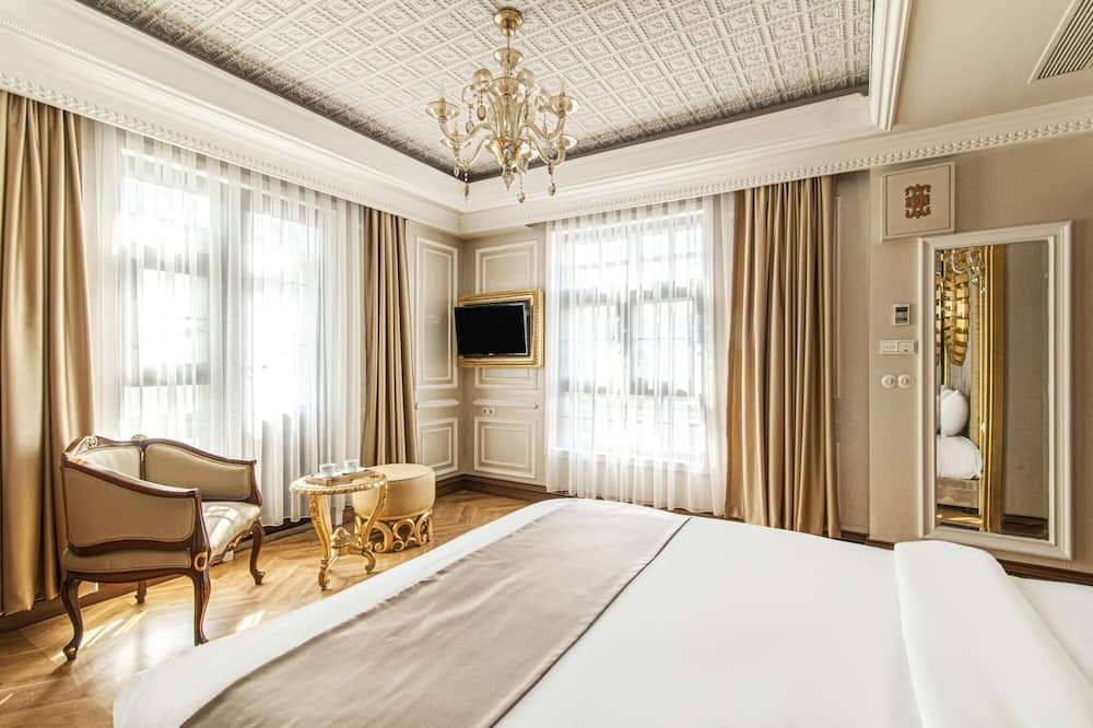 Photo of Bedroom in Beylerbeyi