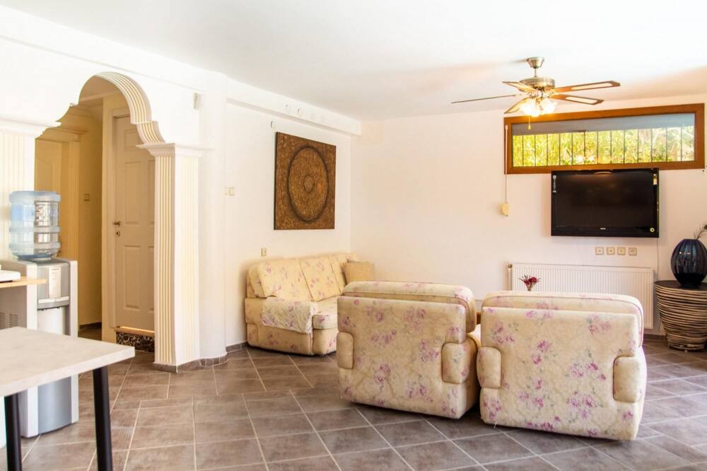 Photo of Livingroom in Cesme