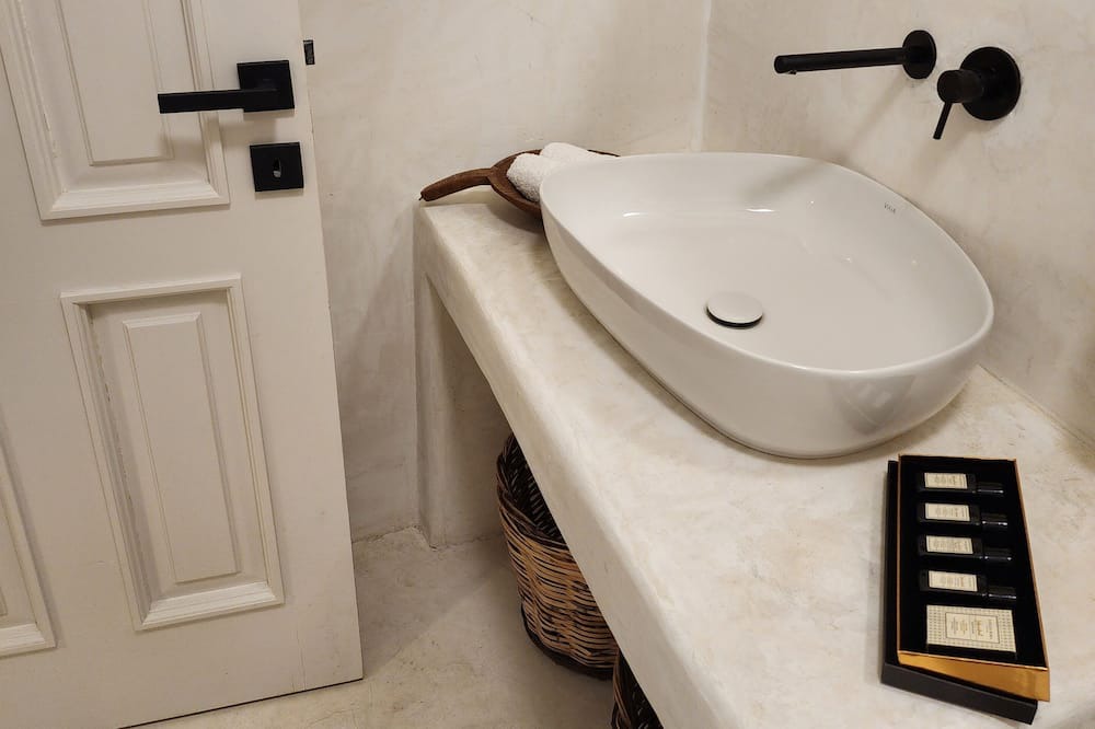 Photo of Bathroom in Ayvalik City Center
