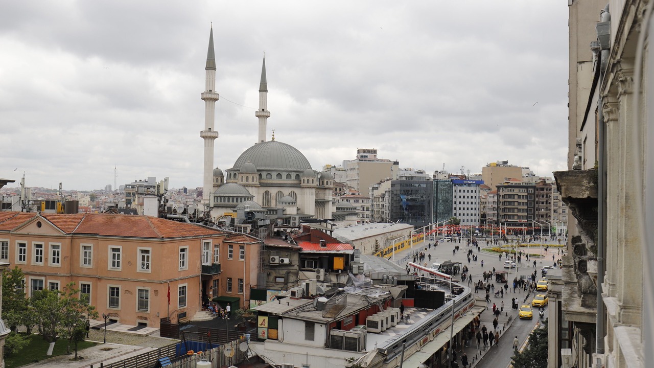Photo of Bedroom in Cihangir
