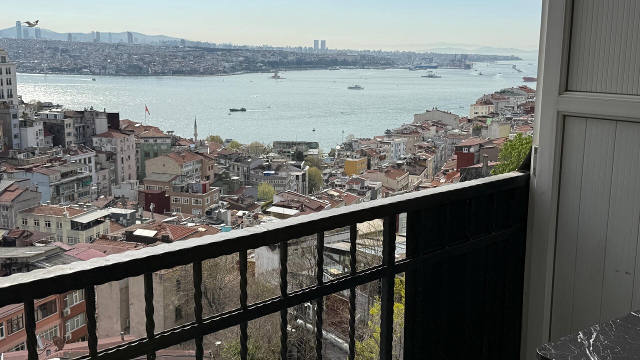 Photo of Bedroom in Cihangir