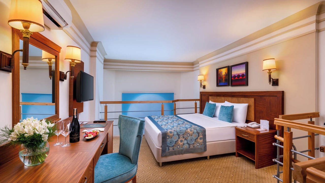 Photo of Bedroom in Side