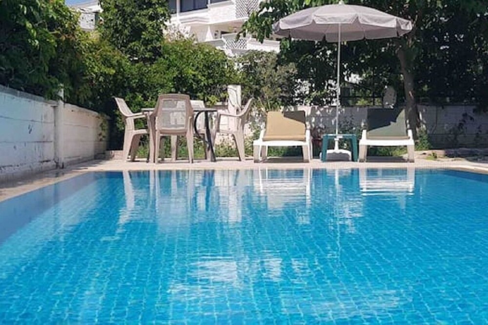 Photo of Outdoor in Side
