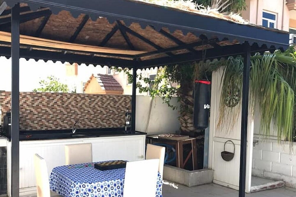 Photo of Outdoor in Side