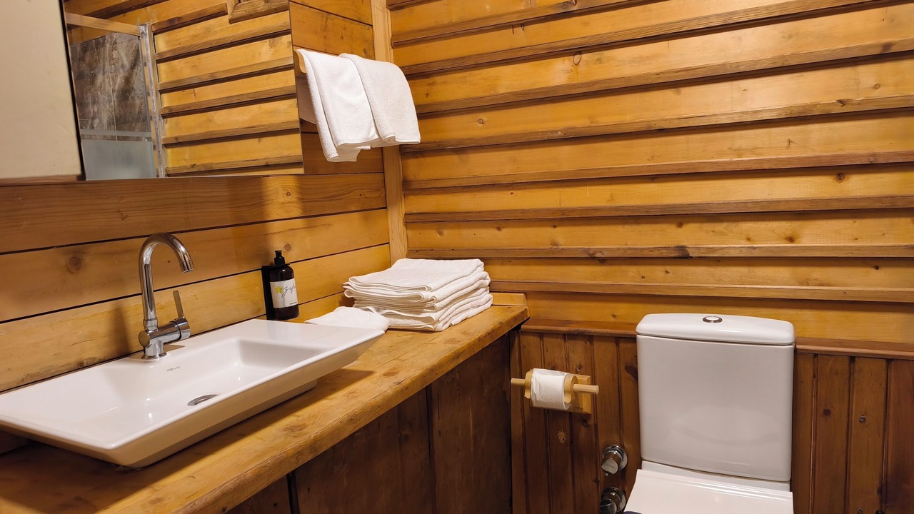 Photo of Bathroom in Dereli