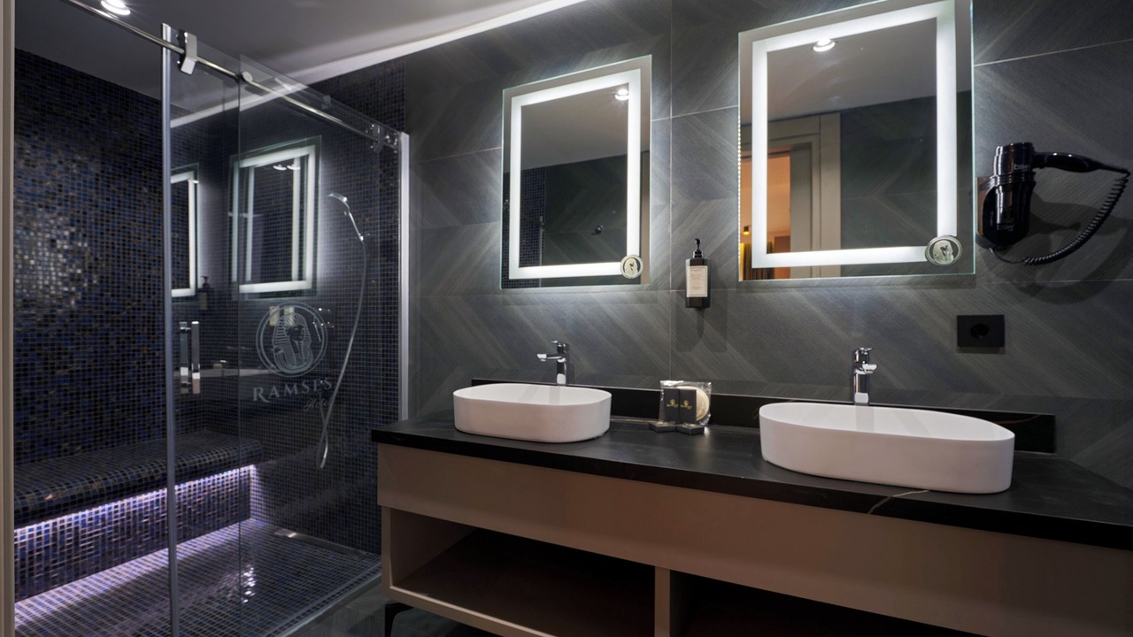 Photo of Bathroom in Izmir City Centre