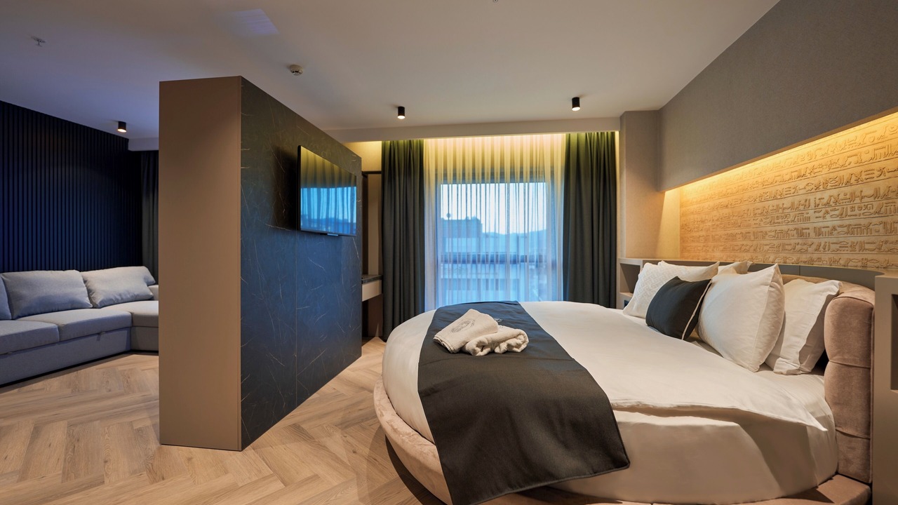 Photo of Bedroom in Izmir City Centre