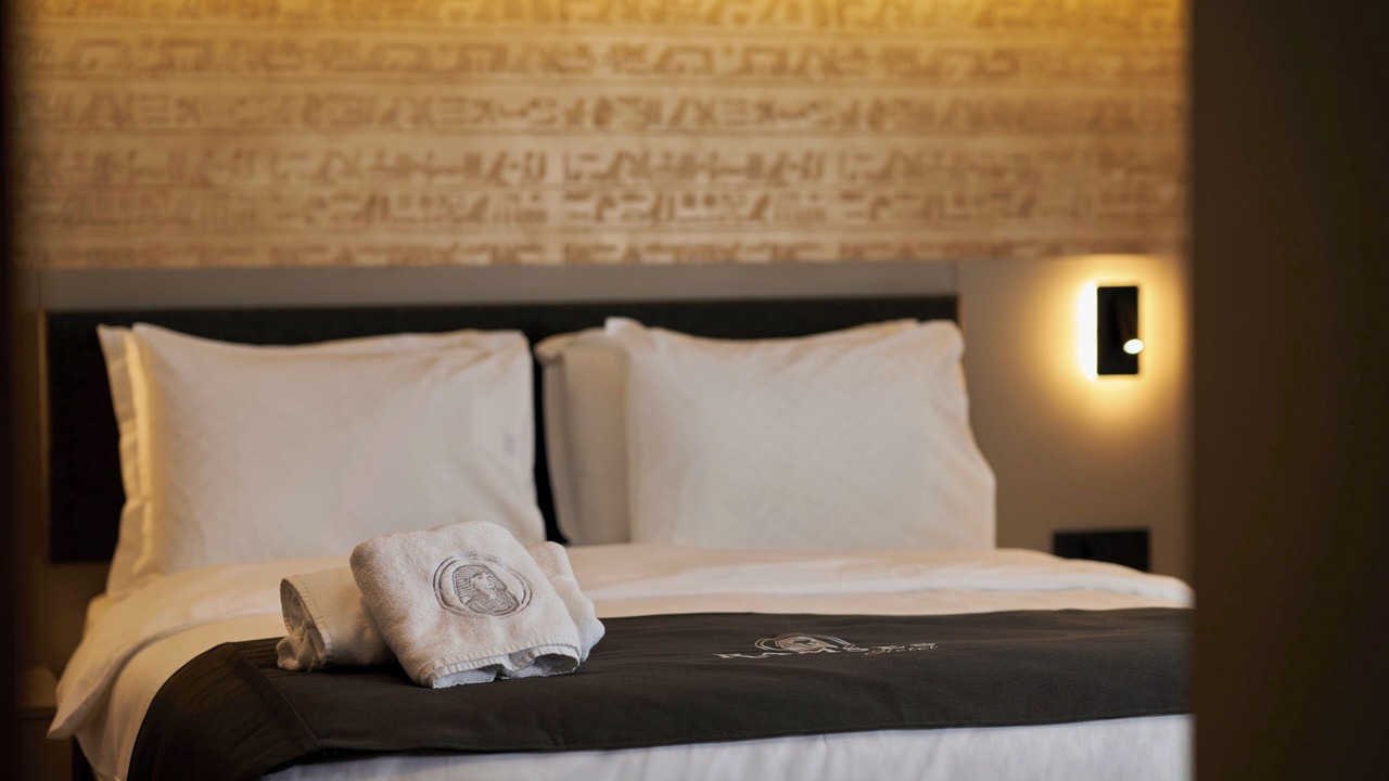 Photo of Bedroom in Izmir City Centre