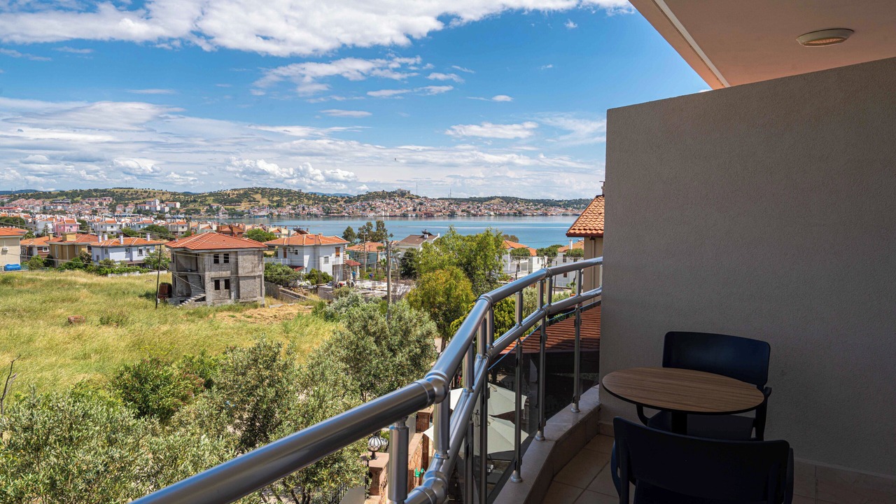 Photo of Patio Balcony in Mithatpasa