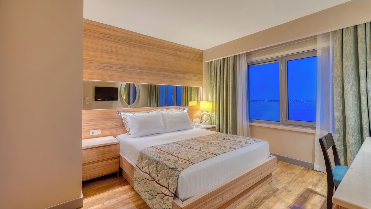 Photo of Bedroom in Side